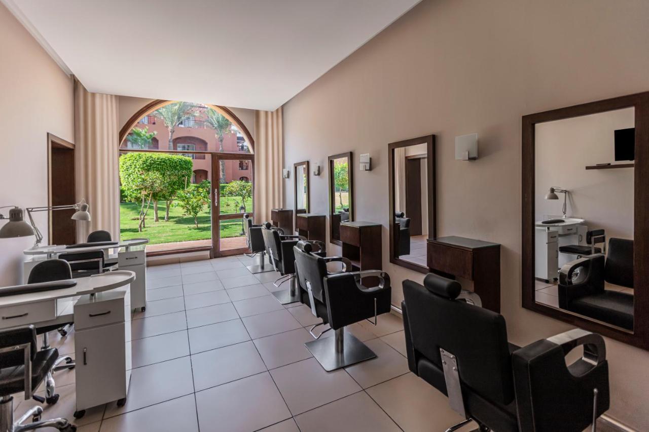 Jaz Makadi Saraya Resort Hurghada Eksteriør billede A hair salon