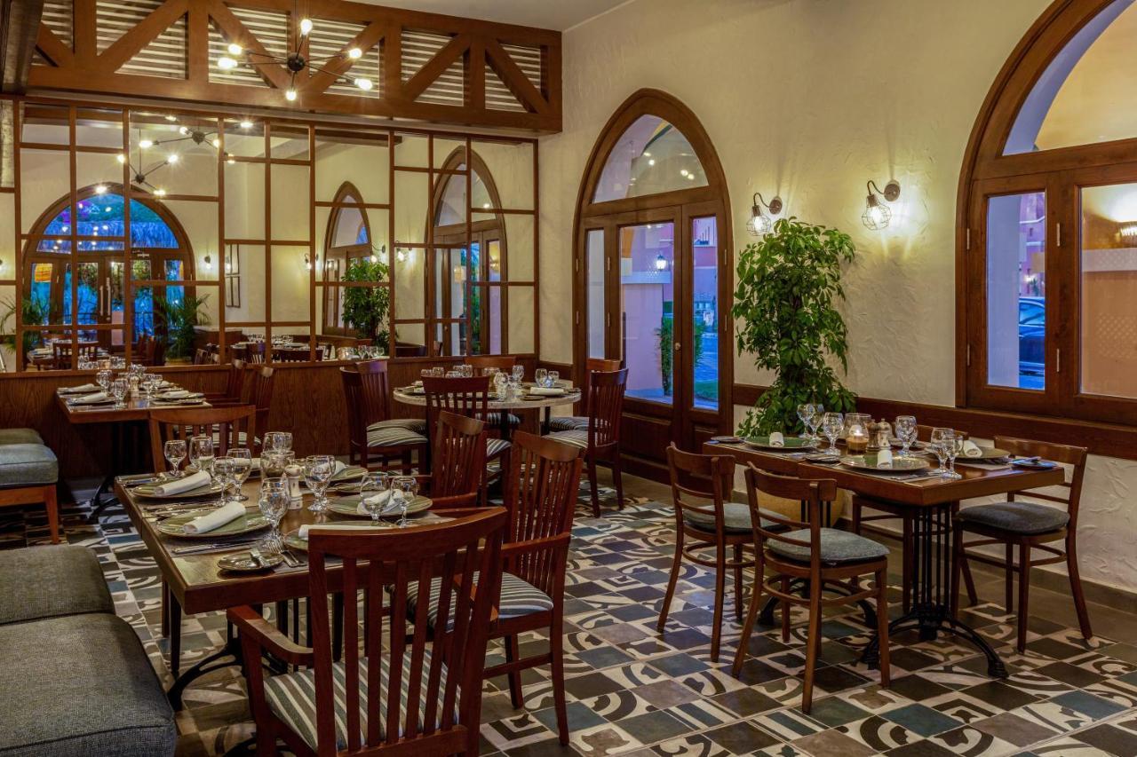 Jaz Makadi Saraya Resort Hurghada Eksteriør billede Restaurant interior