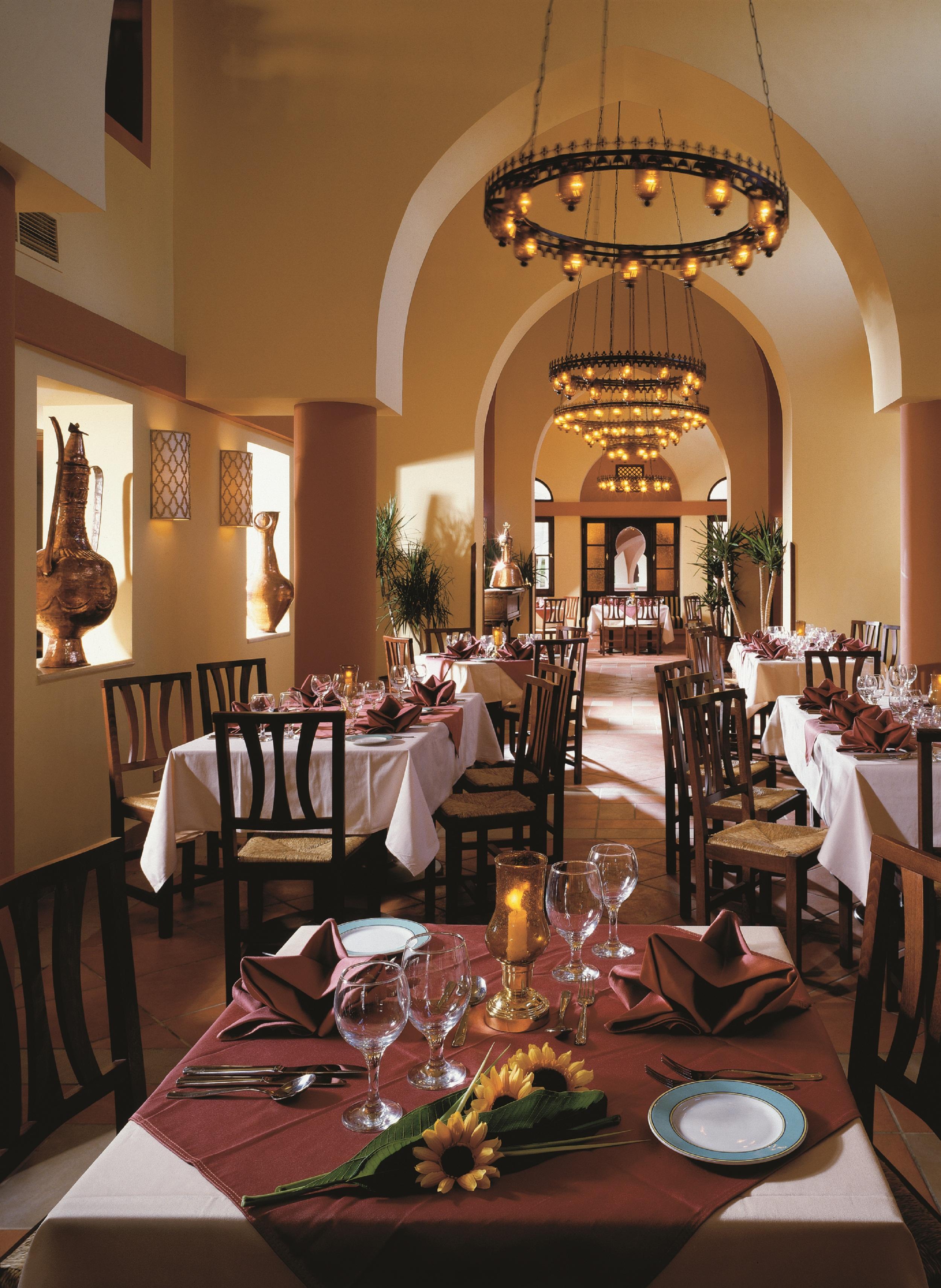 Jaz Makadi Saraya Resort Hurghada Eksteriør billede The restaurant